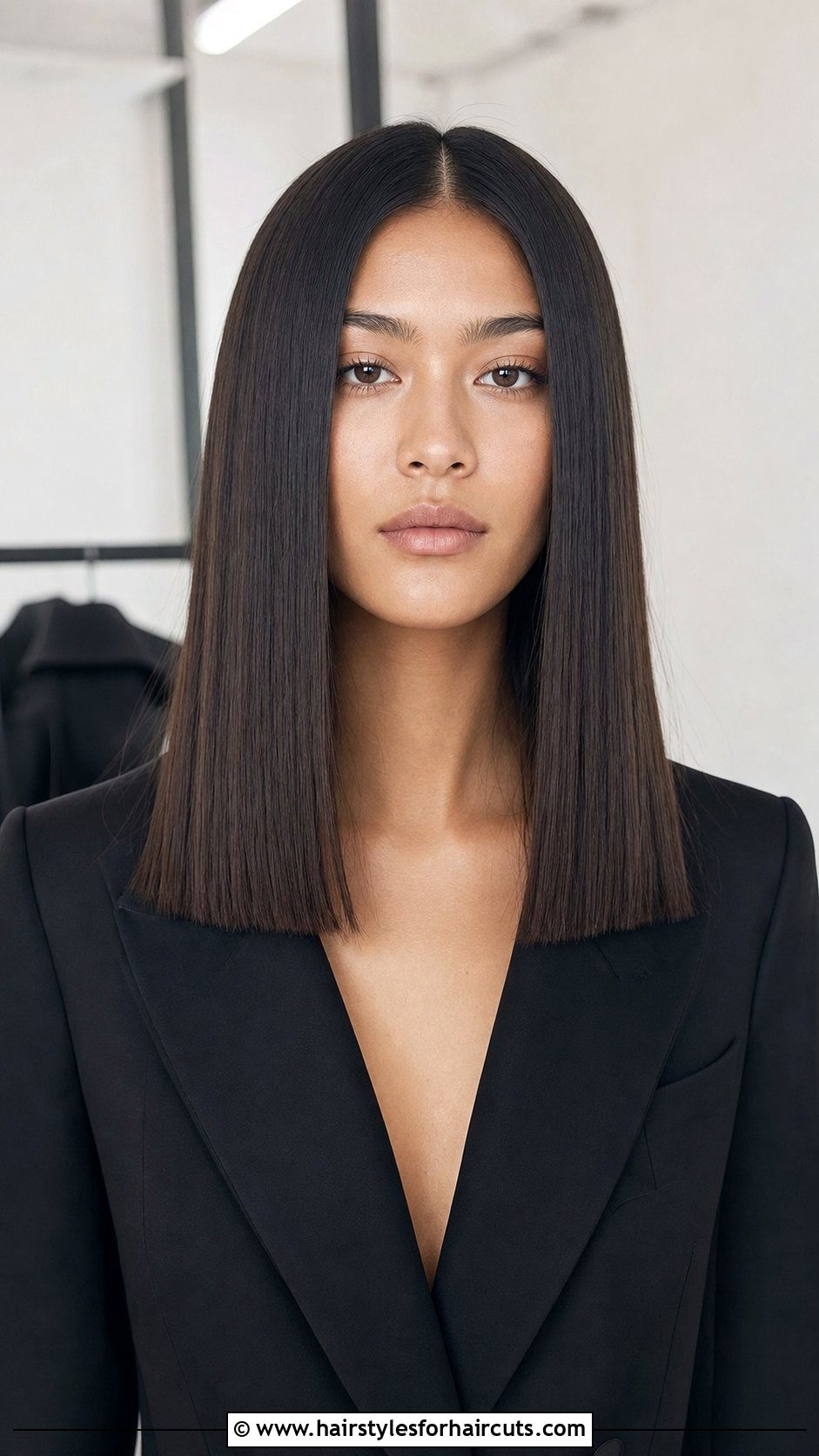 Long Blunt Cut With Middle Part - 25 blunt haircuts long - 25 blunt haircuts long