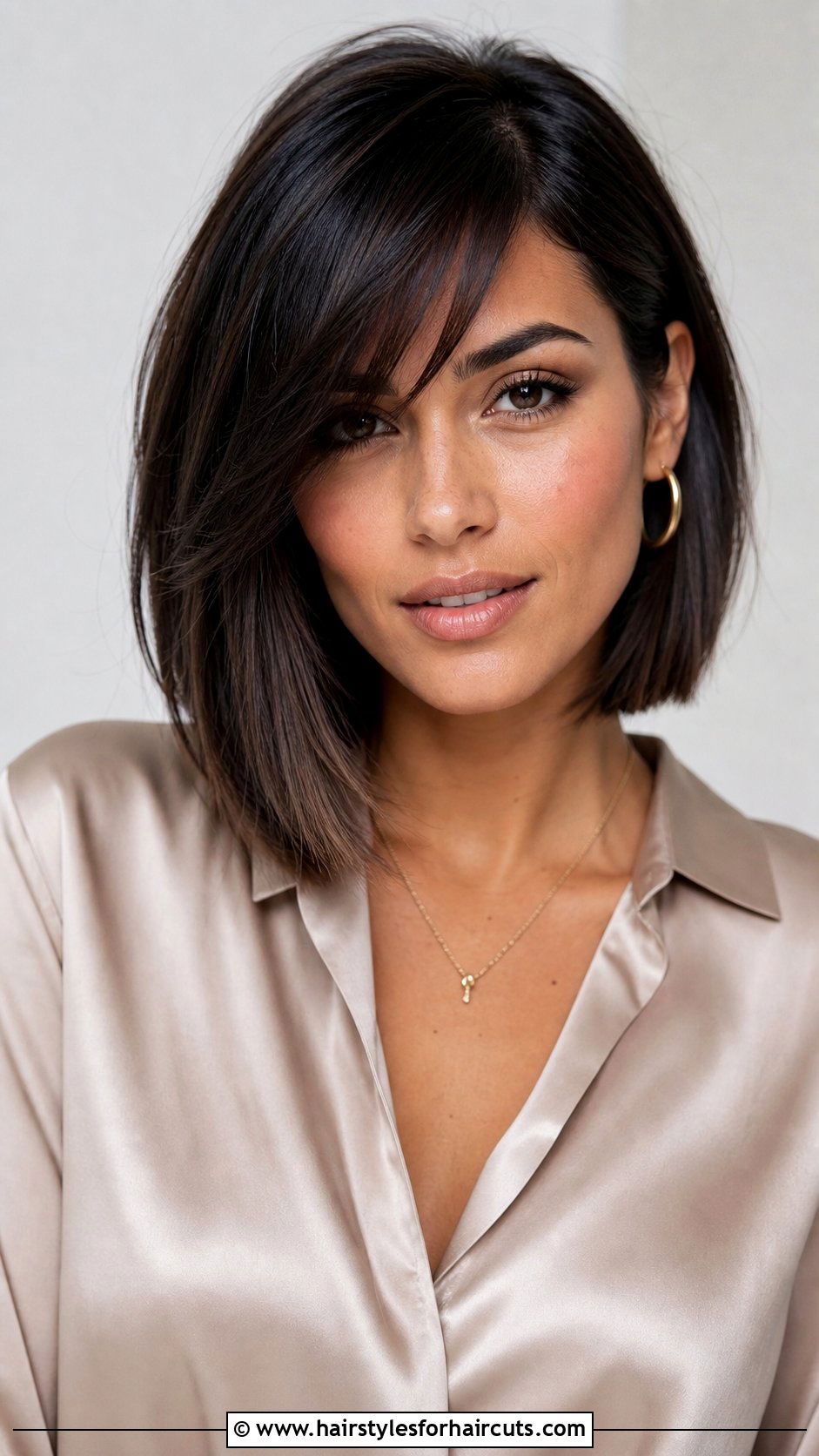 Long Bob With Side Swept Bangs - 25 long fine haircuts - 25 long fine haircuts