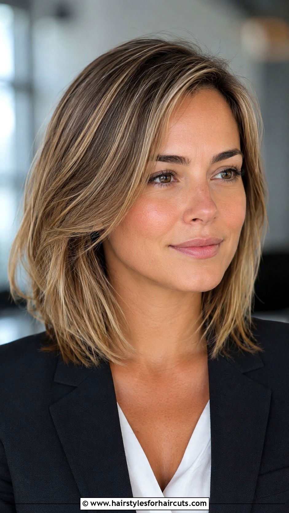 Long Bob With Subtle Highlights - 25 hairstyles for women in 50s - 25 hairstyles for women in 50s