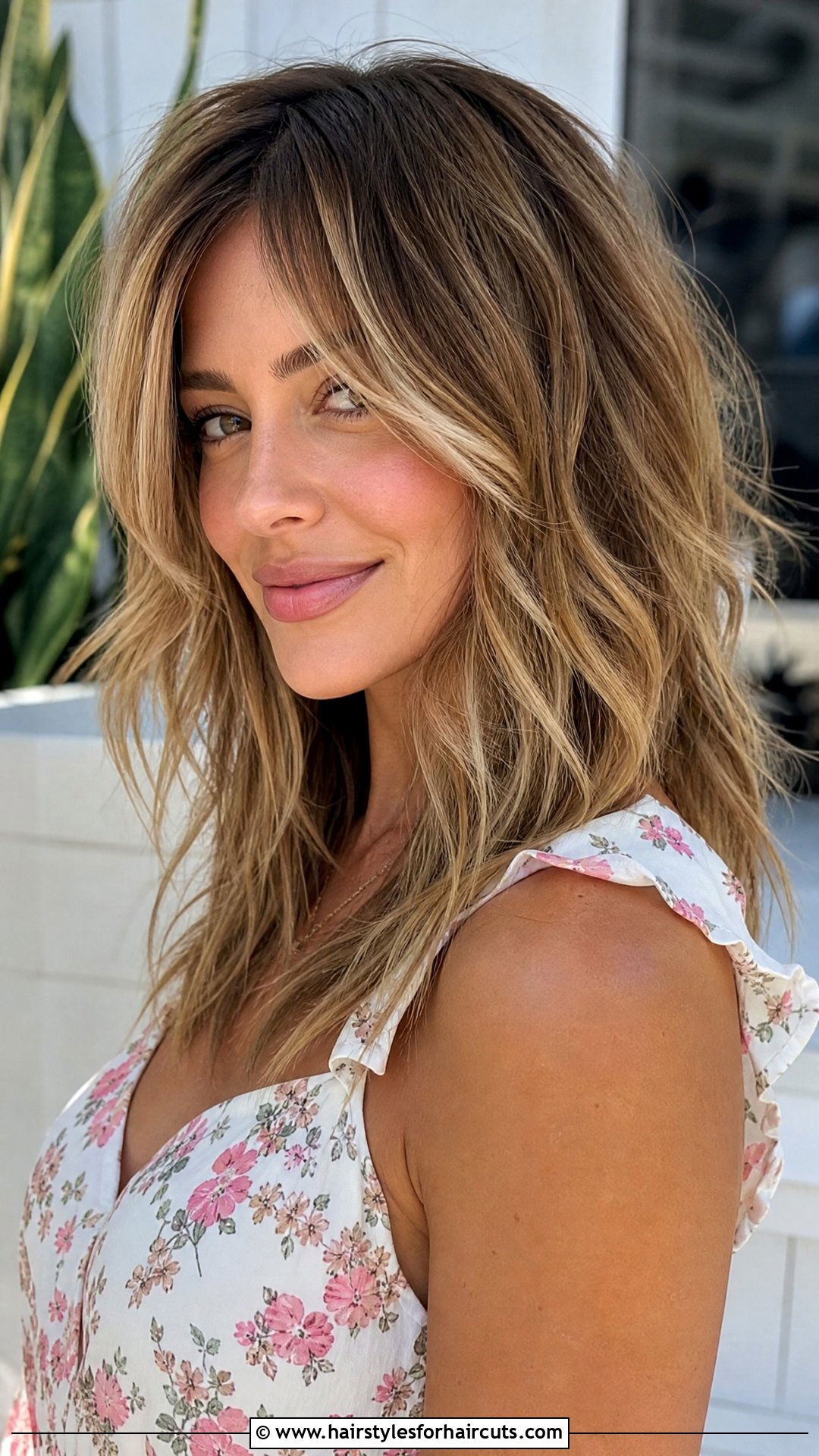 Long Choppy Layers With Highlights - 25 long choppy hairstyles - 25 long choppy hairstyles