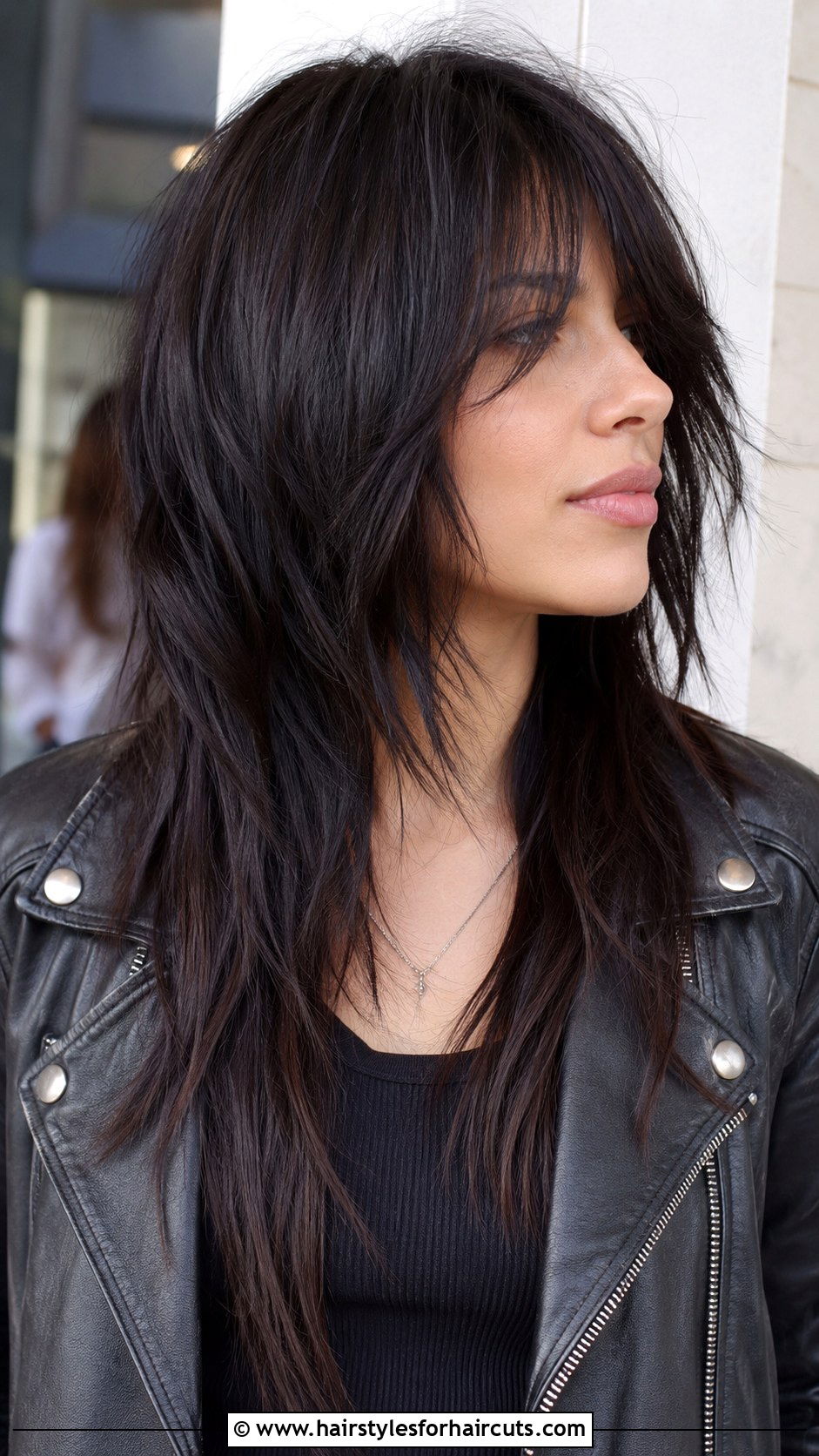 Long Concave Haircut With Choppy Layers - 25 concave haircuts long hair - 25 concave haircuts long hair