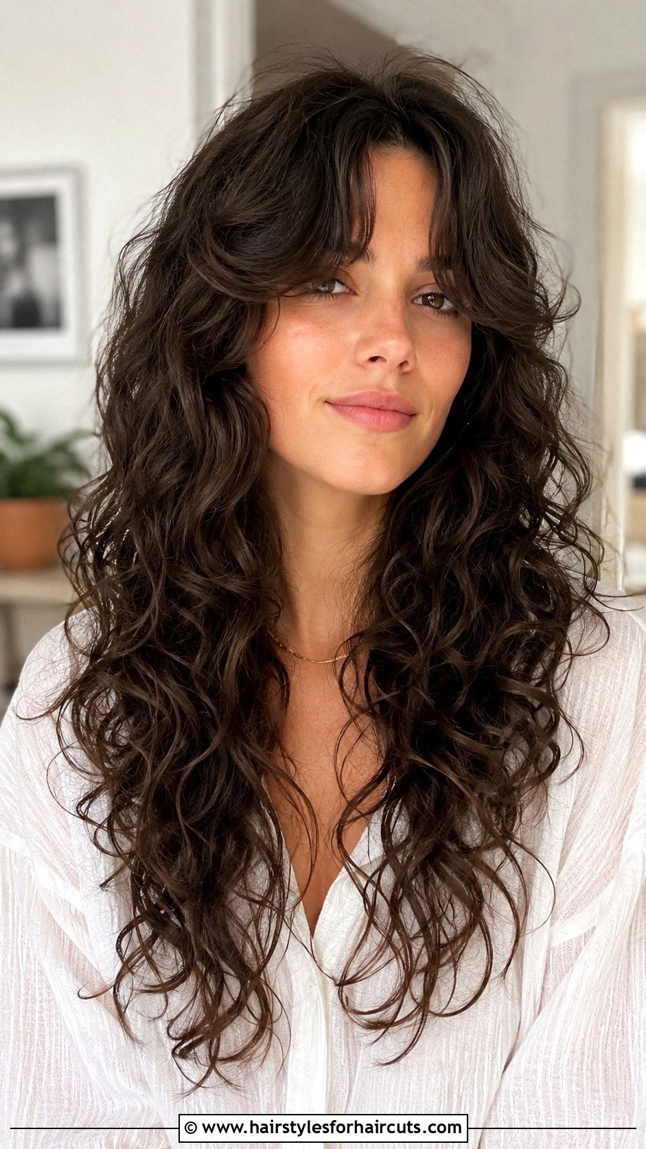 Long Curly Haircut With Curtain Bangs - 25 face framing haircuts for curly hair - 25 face framing haircuts for curly hair
