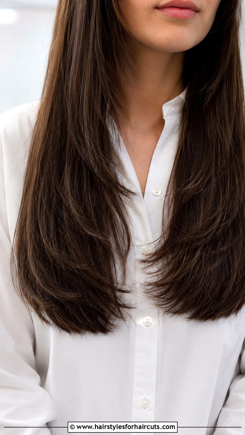 Long Feathered Hair With Blunt Ends - 25 feathered haircuts for long hair - 25 feathered haircuts for long hair
