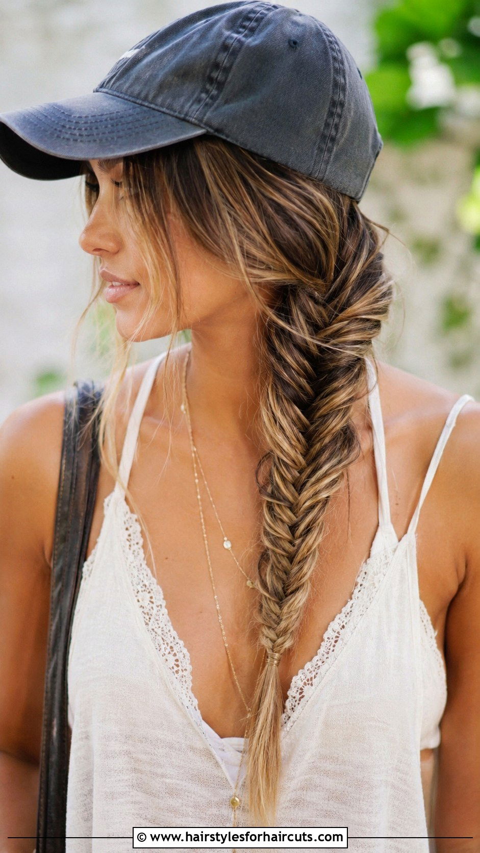 Long Hair Baseball Cap Fishtail Braid - 25 long hair baseball cap hairstyles - 25 long hair baseball cap hairstyles