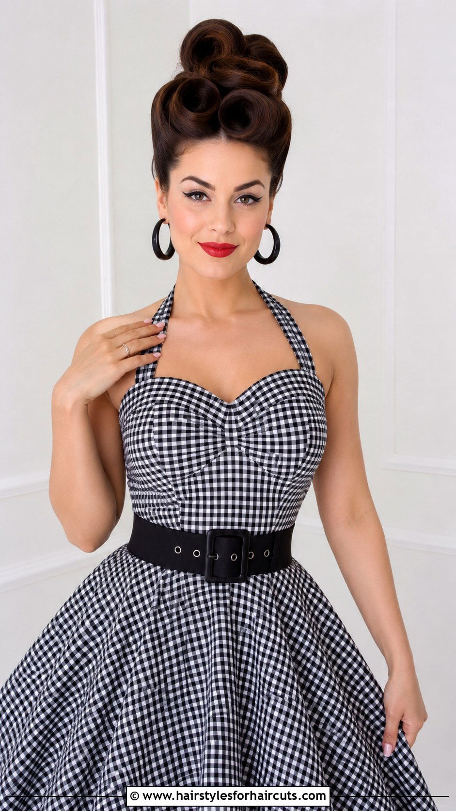 Long Hair Stacked Pin Up Rolls - 25 1950s long hair pin up hairstyles - 25 1950s long hair pin up hairstyles