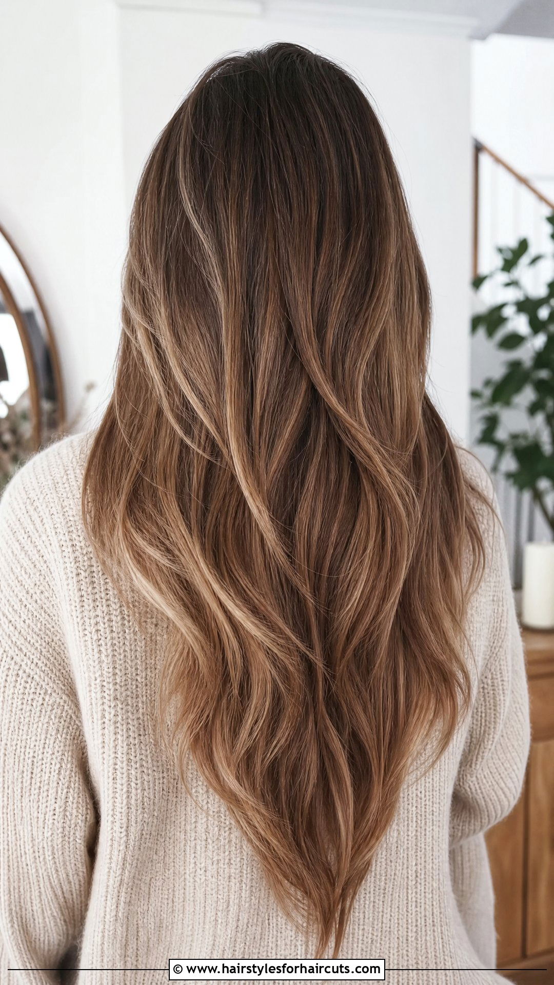 Long Hair V Cut With Bronde Color - 25 v shaped layered haircuts long hair - 25 v shaped layered haircuts long hair