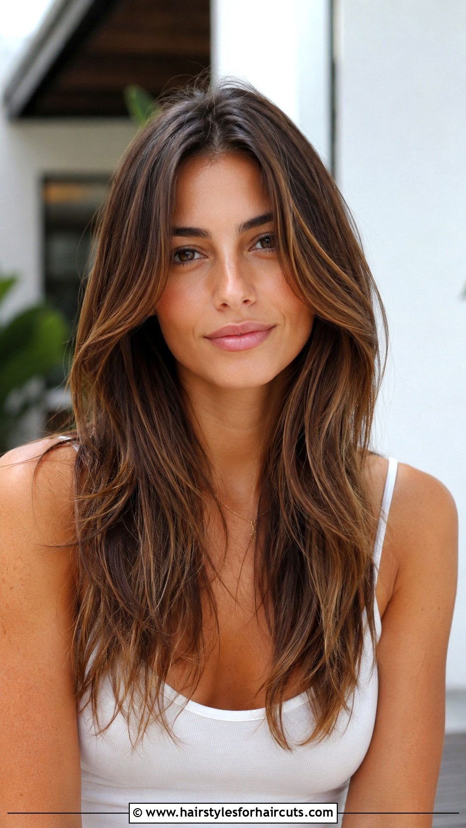 Long Hair With Subtle Layers - 25 haircuts long hair - 25 haircuts long hair