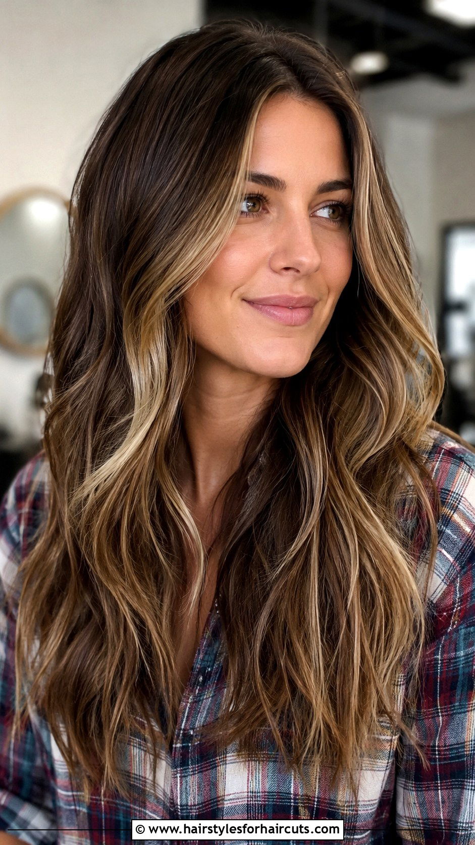 Long Haircut With Face Framing Highlights - 25 long haircuts for wavy frizzy hair - 25 long haircuts for wavy frizzy hair