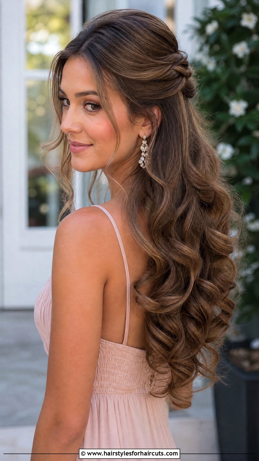 Long Half Up Half Down Hair - 25 womens long hairstyles - 25 women's long hairstyles