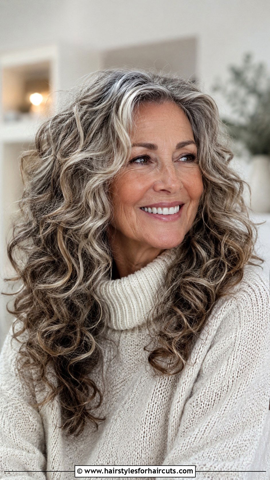 Long Layered Curly Hair - 25 curly hairstyles for older women - 25 curly hairstyles for older women