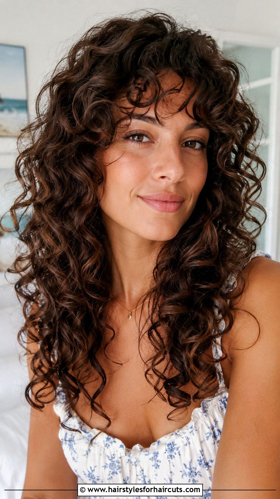 Long Layered Curly Hair - 25 haircuts for curly hair round face - 25 haircuts for curly hair round face