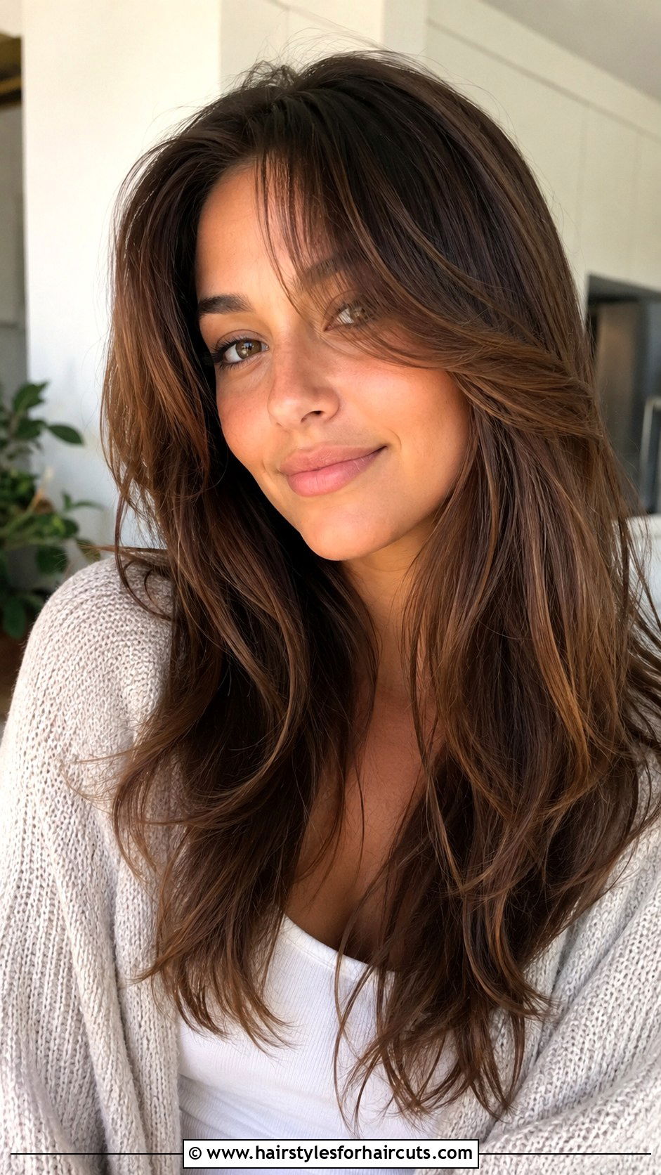 Long Layered Hair With Curtain Bangs - 25 thanksgiving hairstyles - 25 thanksgiving hairstyles