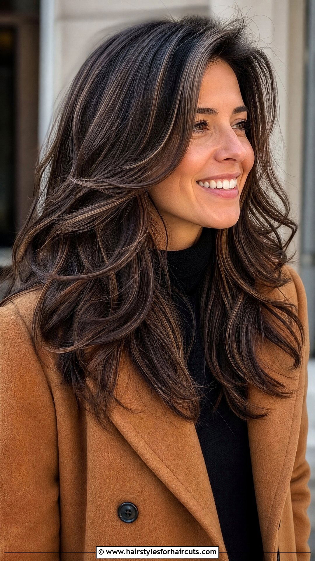 Long Layered Haircut With Lowlights - 25 layered long haircuts - 25 layered long haircuts