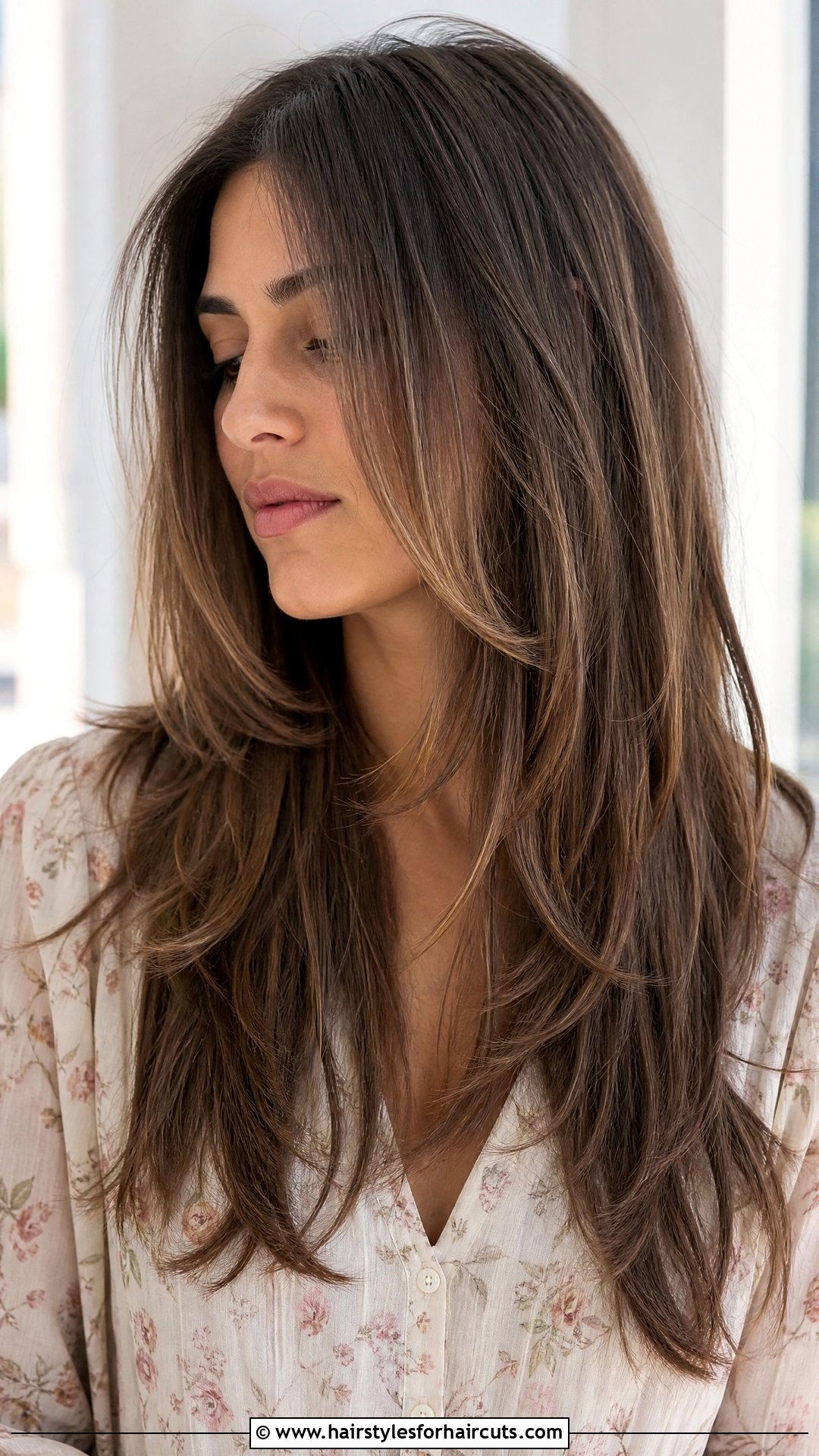 Long Layered Straight Hair - 25 haircuts for long straight hair female - 25 haircuts for long straight hair female