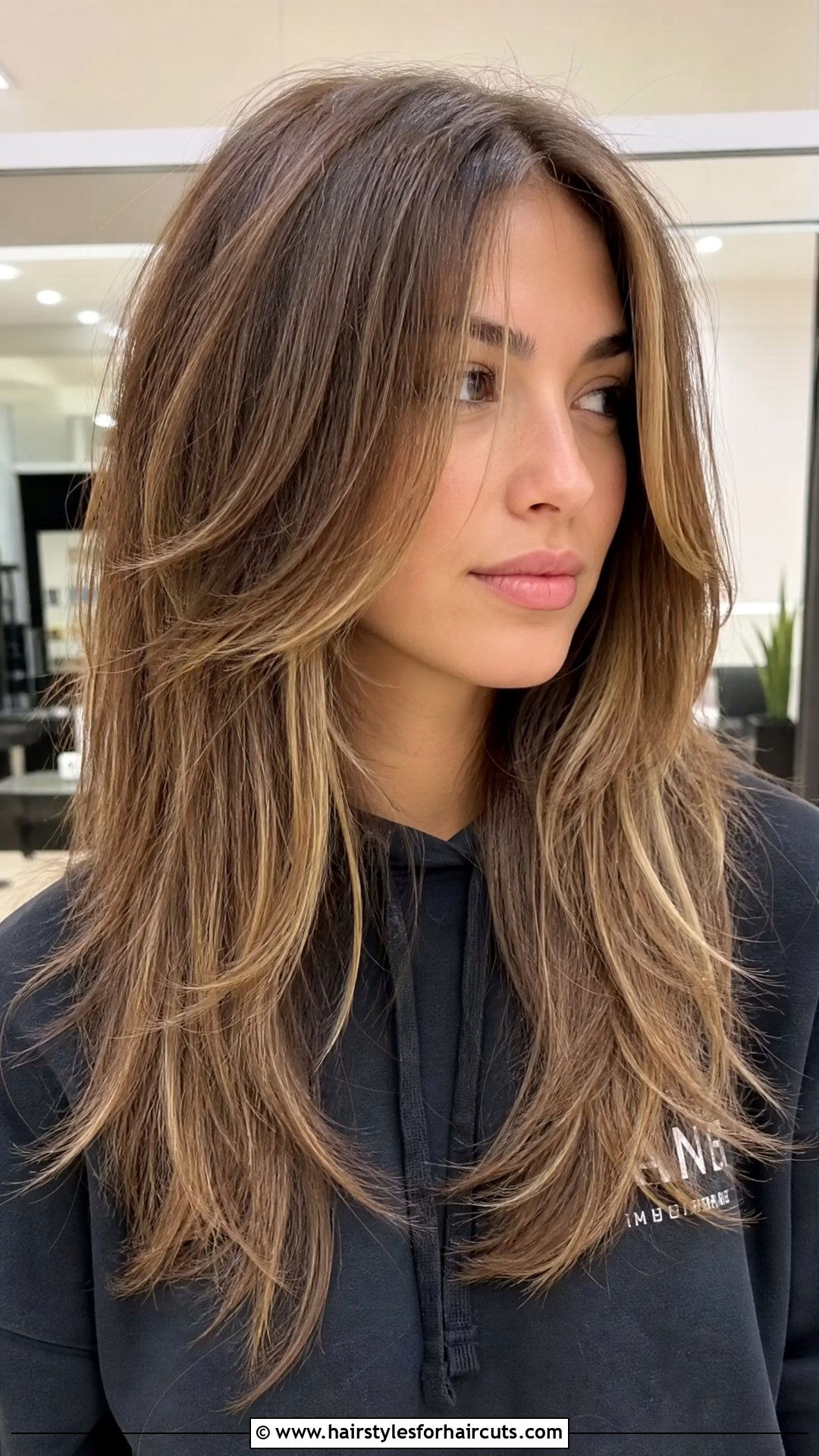 Long Piecey Layers Haircut - 25 long haircuts for women with thick hair - 25 long haircuts for women with thick hair