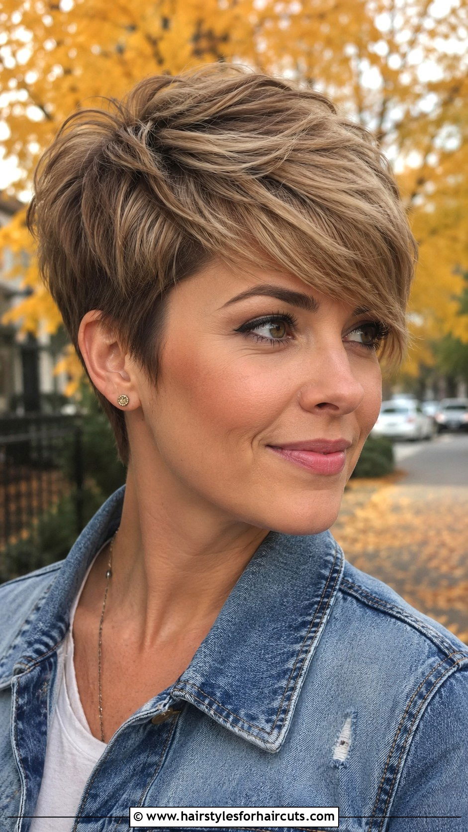Long Pixie Cut - 25 short haircuts for round faces - 25 short haircuts for round faces