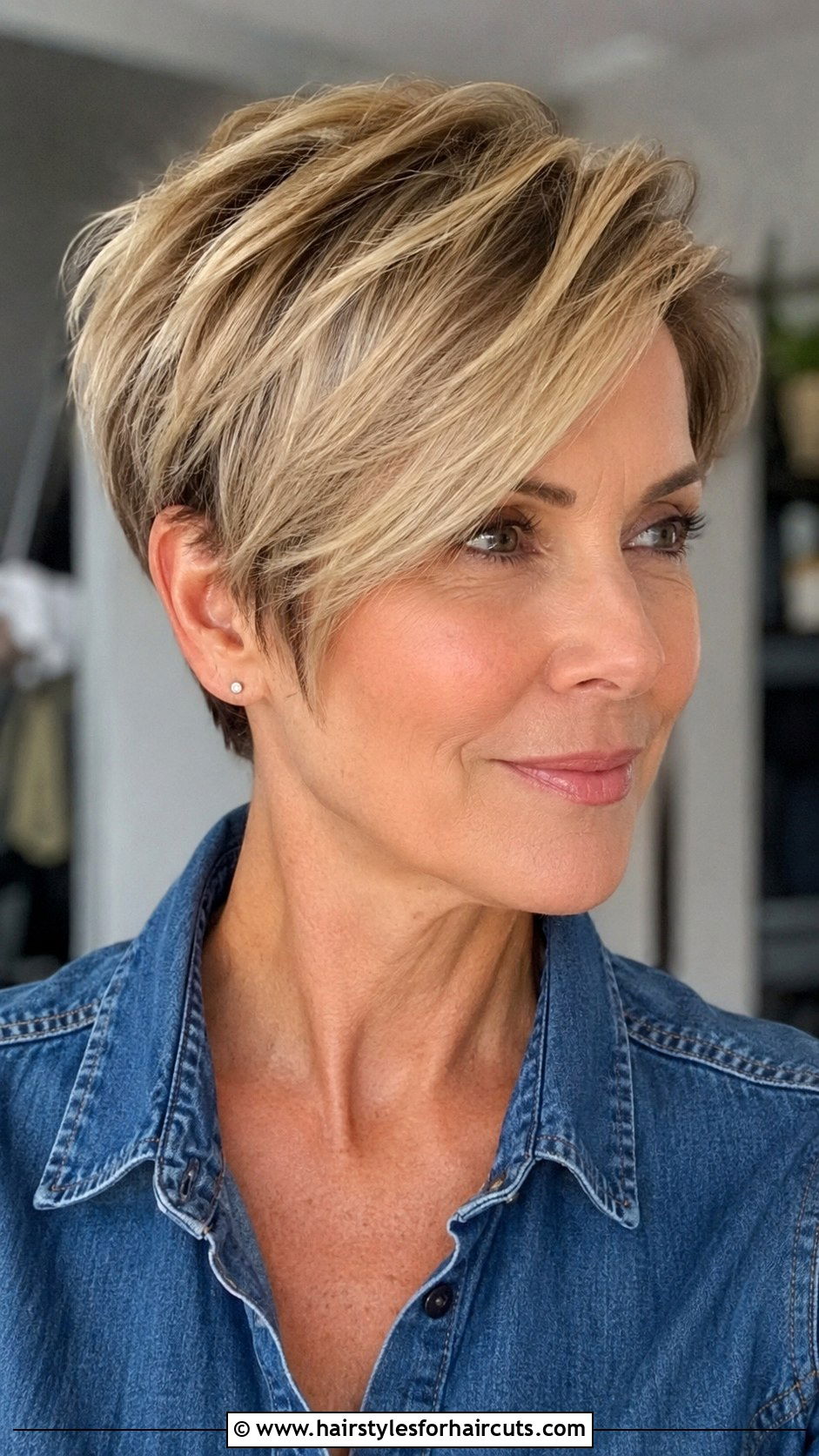 Long Pixie Cut - 25 best haircuts for fluffy hair - 25 best haircuts for fluffy hair