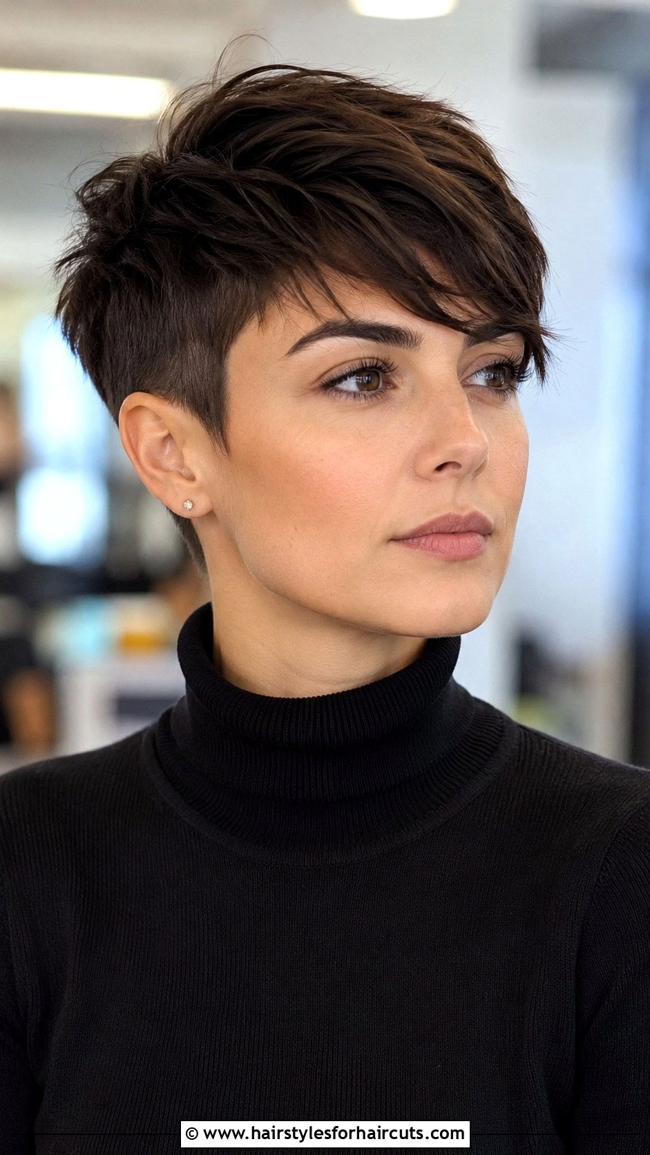 Long Pixie Haircut - 25 haircuts for women over 30 - 25 haircuts for women over 30