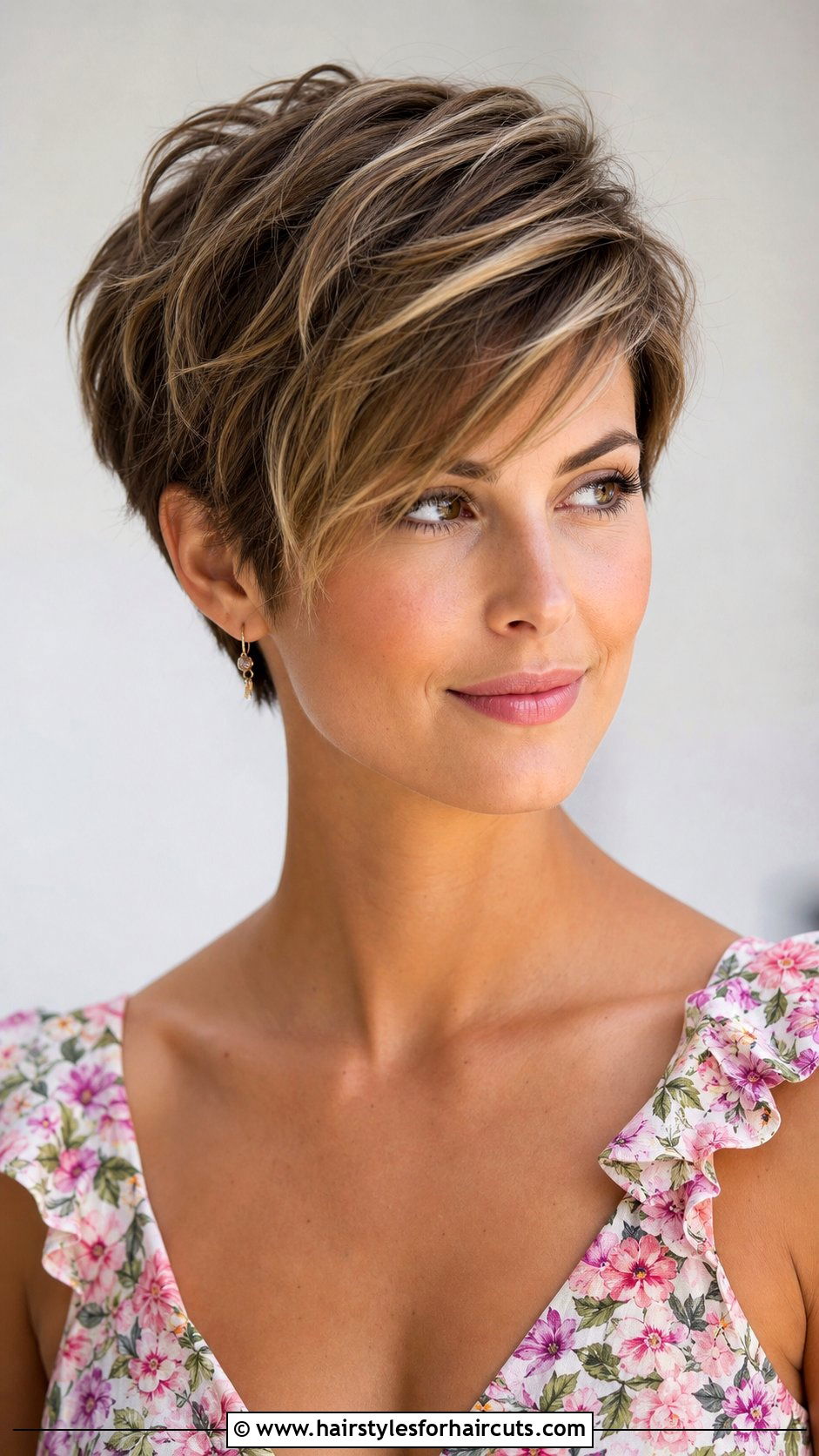 Long Pixie With Highlights - 25 long pixie haircuts - 25 long pixie haircuts