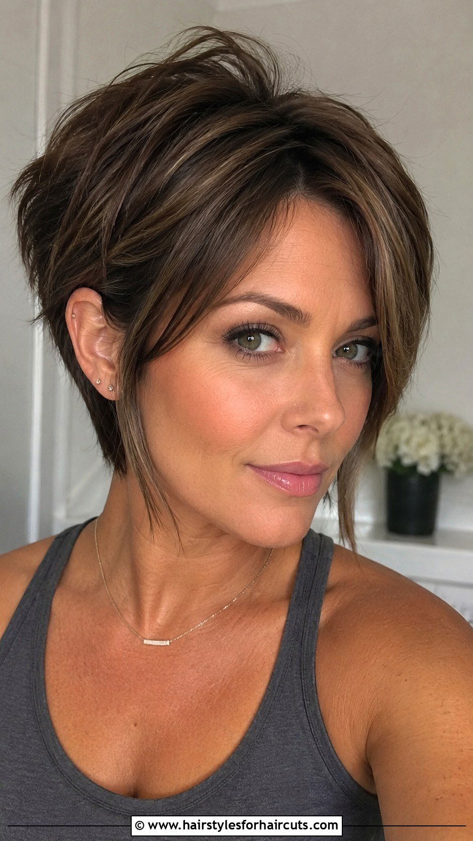 Long Pixie With Layers - 25 haircuts in layers for medium hair - 25 haircuts in layers for medium hair