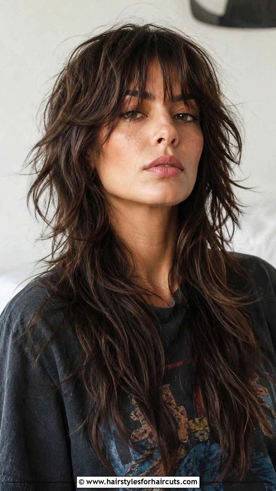 Long Razored Wolf Cut - 25 long hair razor haircuts - 25 long hair razor haircuts