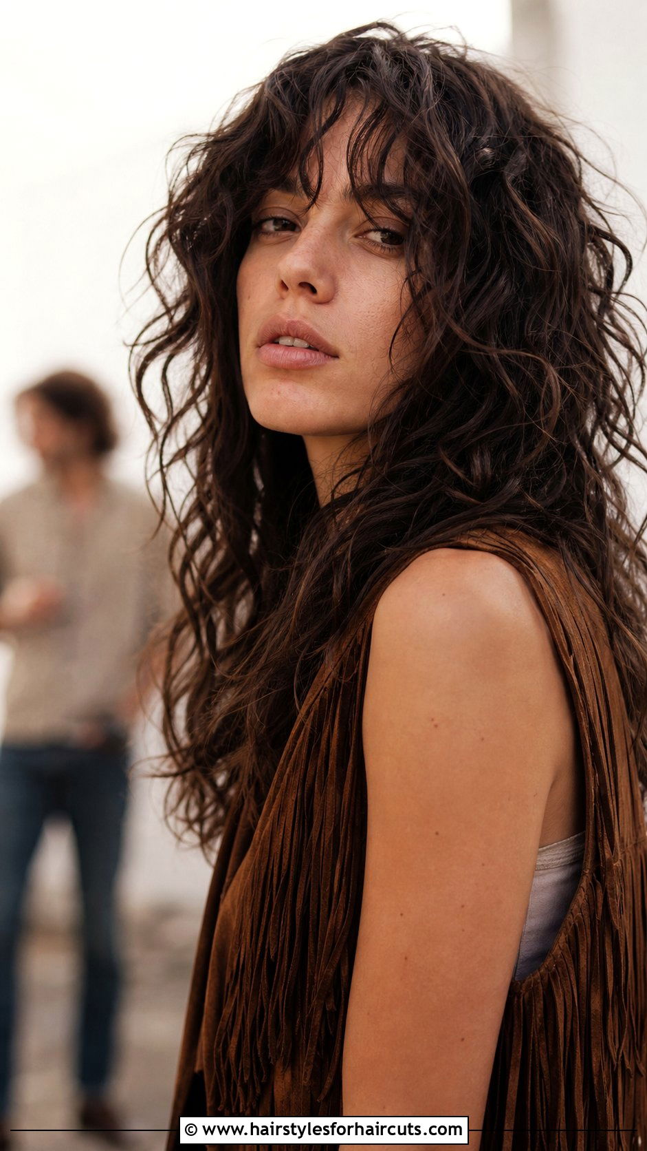Long Shaggy Curly Haircut - 25 haircuts for long curly hair women - 25 haircuts for long curly hair women