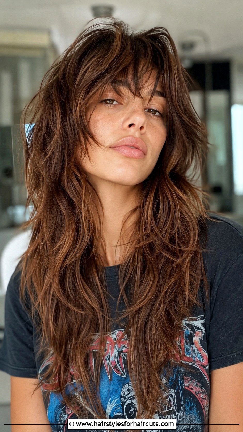 Long Shaggy Razor Cut - 25 long hair razor haircuts - 25 long hair razor haircuts