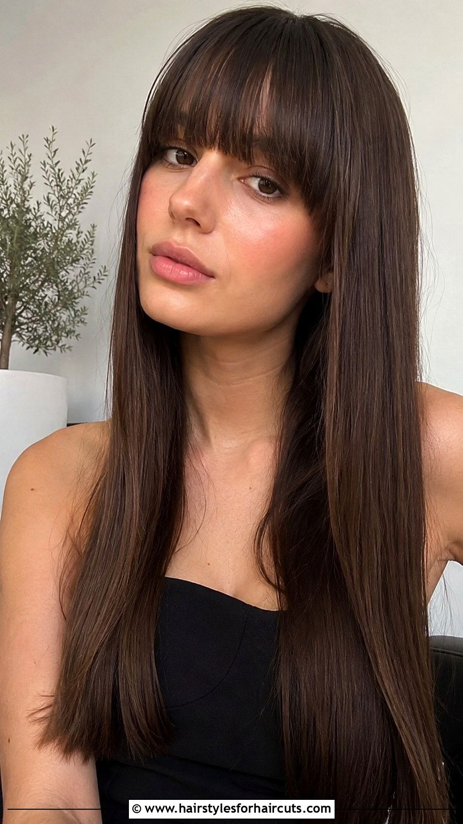 Long Straight Hair With Blunt Bangs - 25 womens hairstyles with bangs - 25 womens hairstyles with bangs