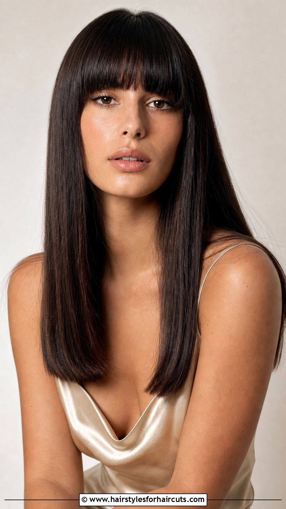 Long Straight Hair With Blunt Bangs - 25 womens haircuts with bangs - 25 womens haircuts with bangs