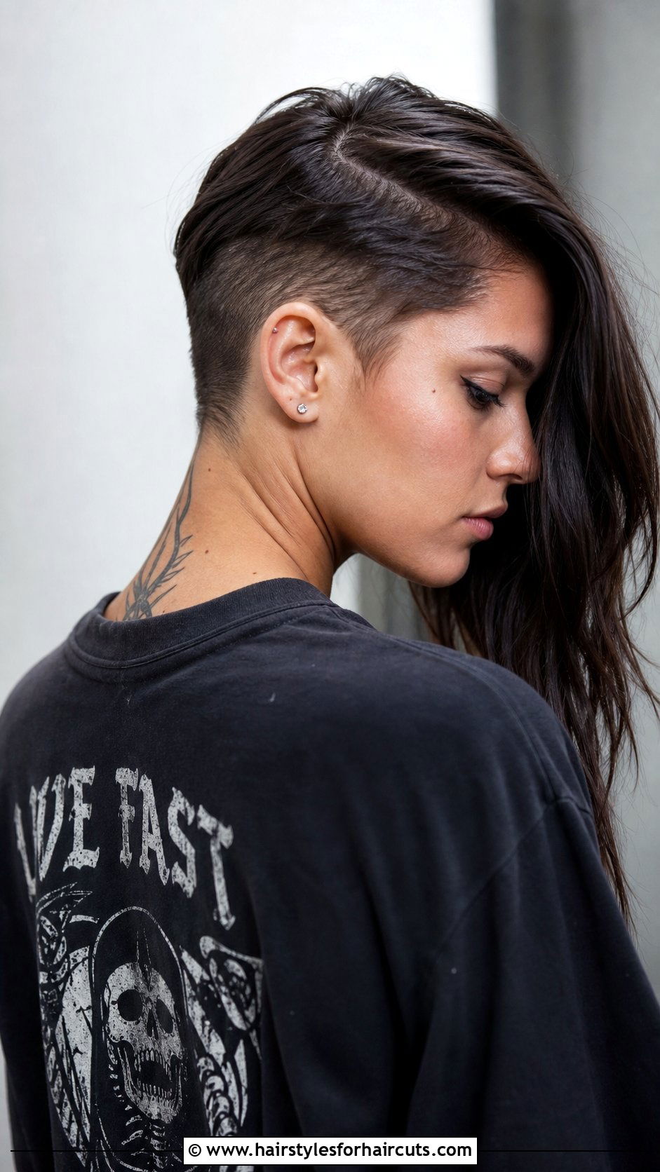 Long Undercut Haircut - 25 hairstyles for long thin fine hair - 25 hairstyles for long thin fine hair