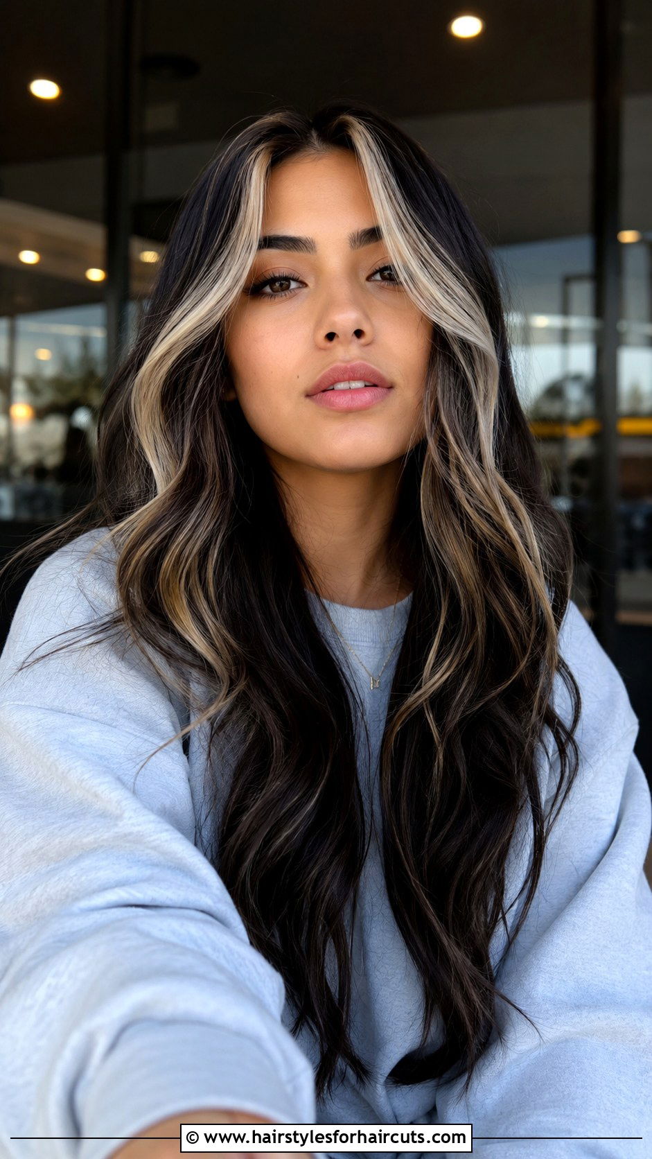 Long Wavy Hair With Money Piece - 25 long wavy hairstyles for women - 25 long wavy hairstyles for women