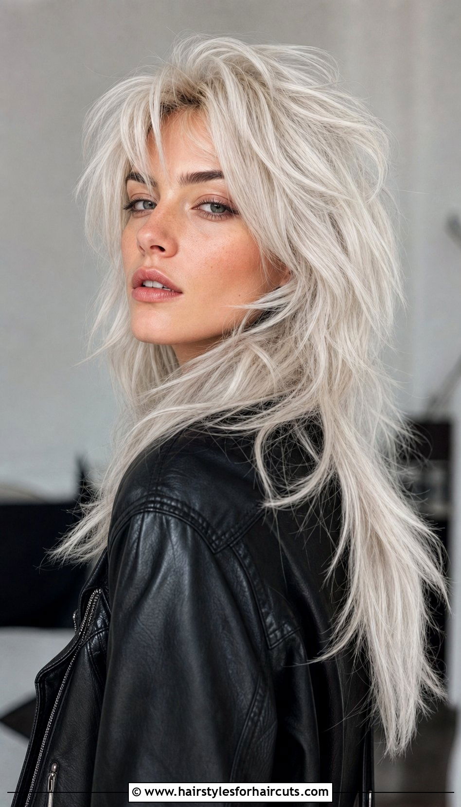 Long White Wolf Cut - 25 long white hairstyles - 25 long white hairstyles