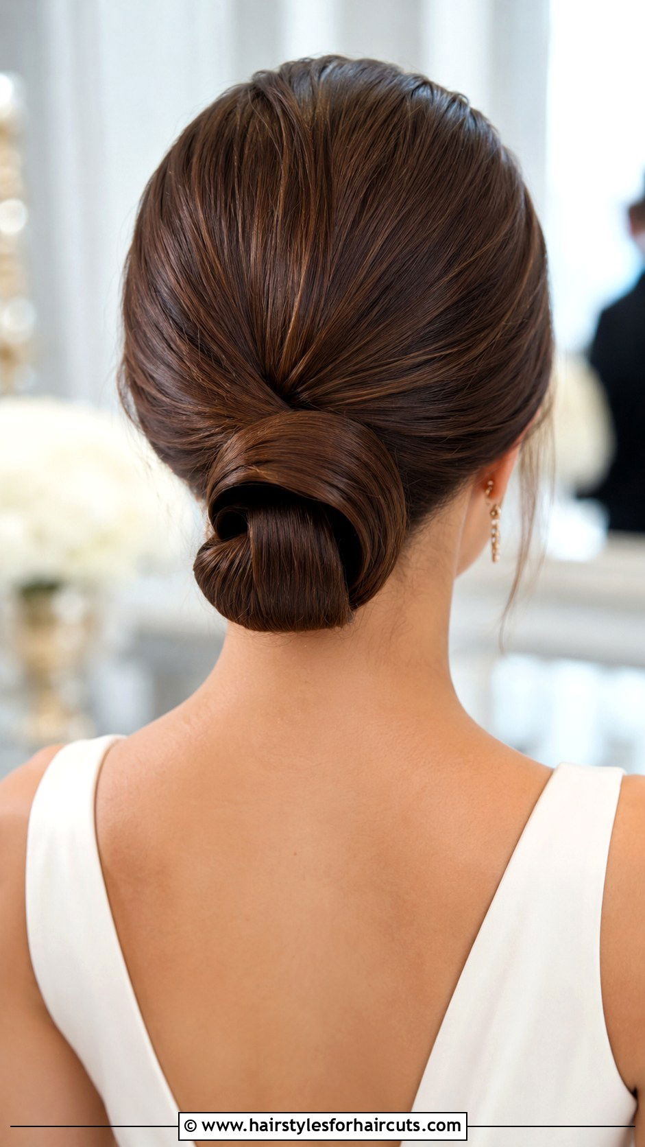 Loop Bun Hairstyle - 25 easy bun hairstyles for long hair - 25 easy bun hairstyles for long hair