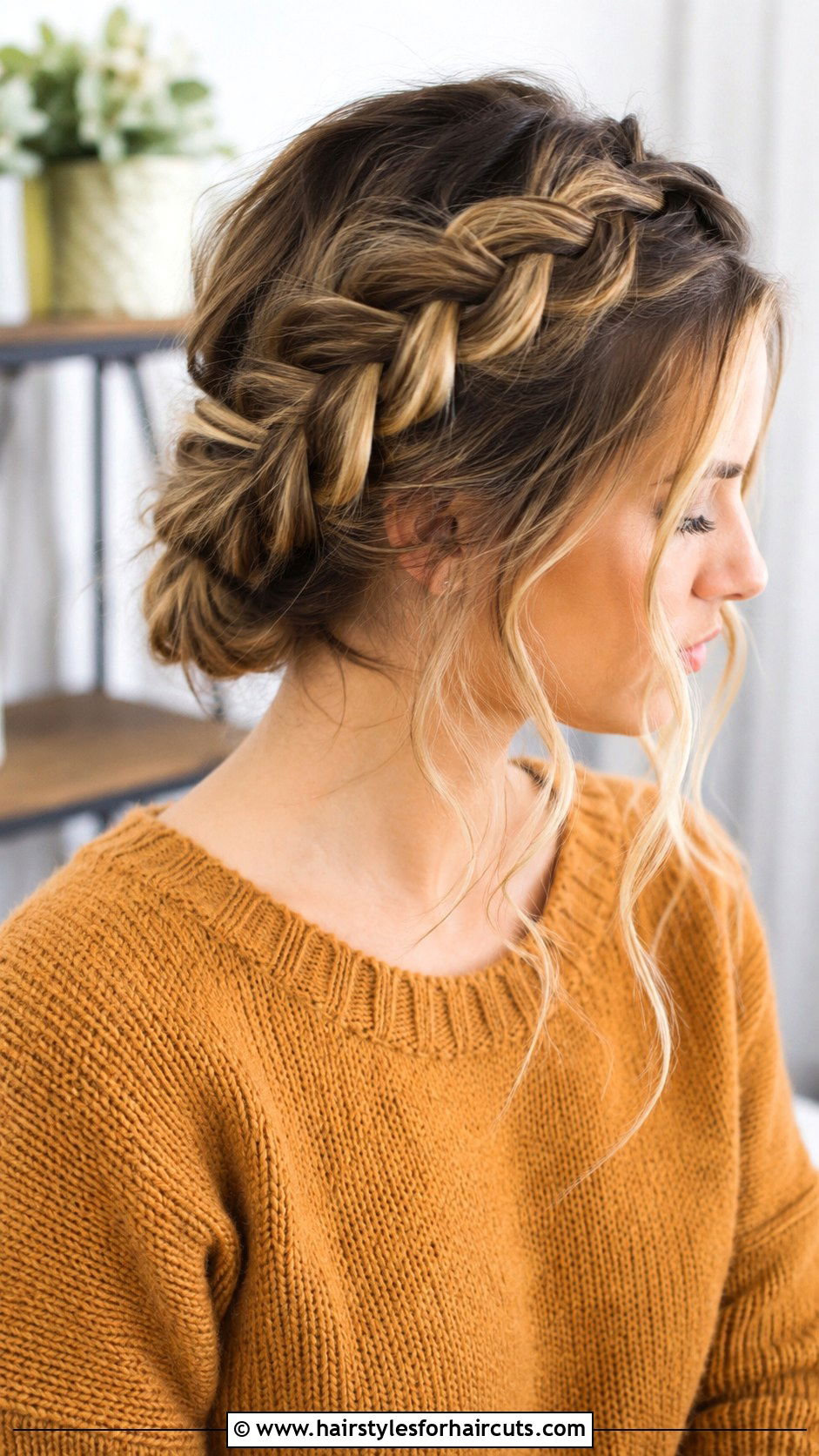 Loose Crown Braid - 25 hairstyles that dont pull hair - 25 hairstyles that don't pull hair