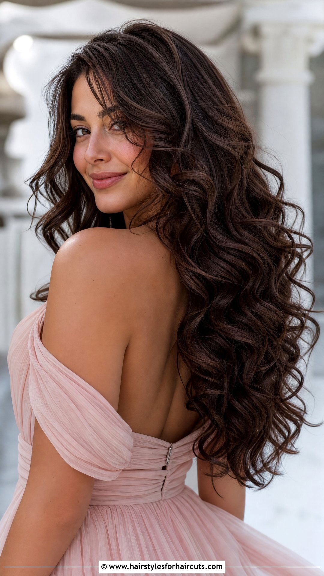 Loose Curls Flow Haircut - 25 the flow haircuts curly hair - 25 the flow haircuts curly hair