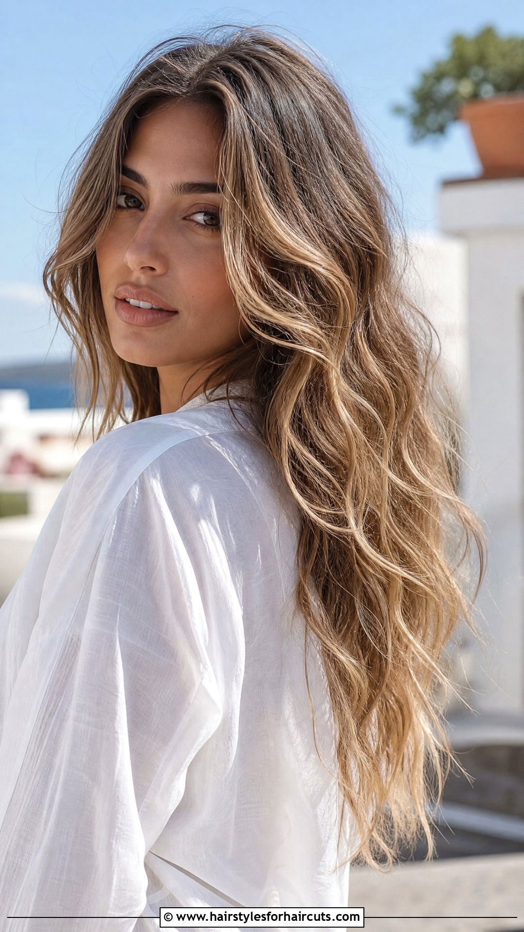 Loose Mermaid Waves - 25 mermaid hairstyles - 25 mermaid hairstyles