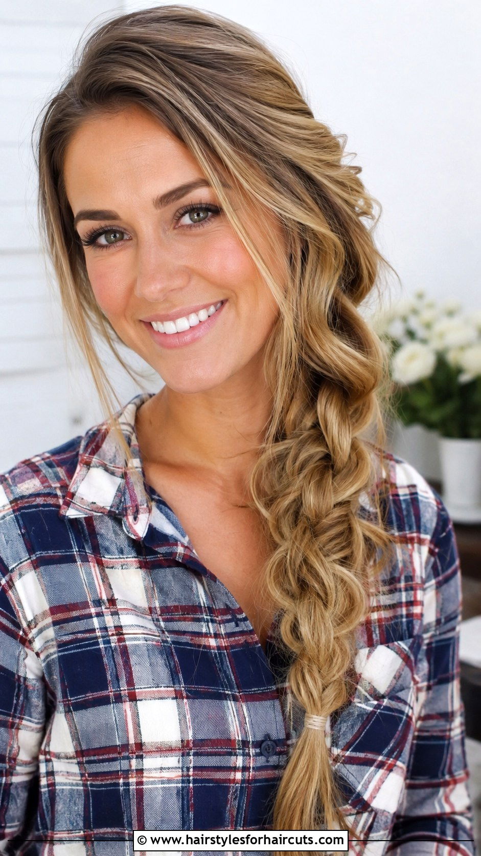 Loose Side Braid - 25 lazy hairstyles - 25 lazy hairstyles