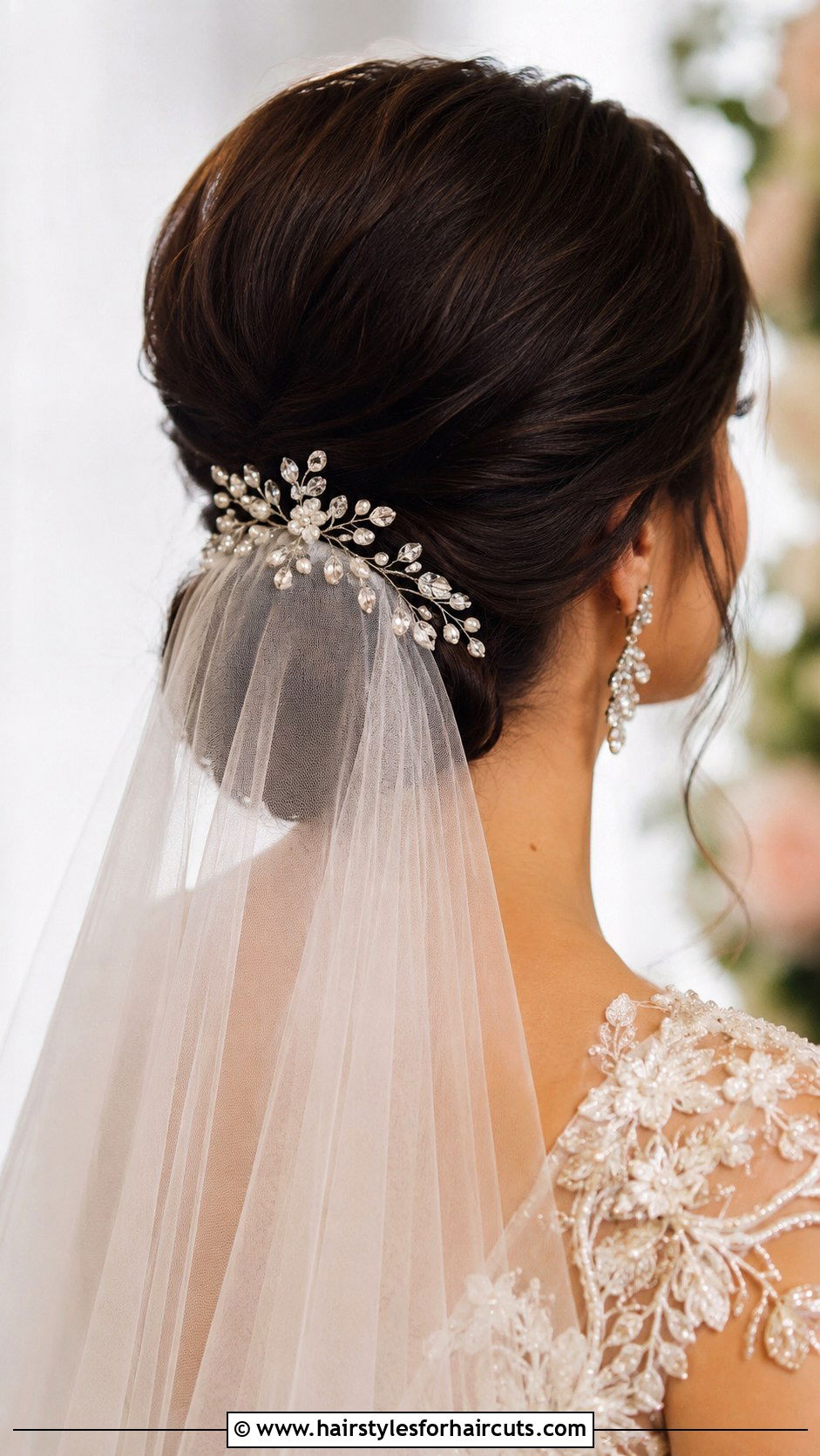 Low Bun With Veil Comb - 25 brides hairstyles for long hair - 25 brides hairstyles for long hair