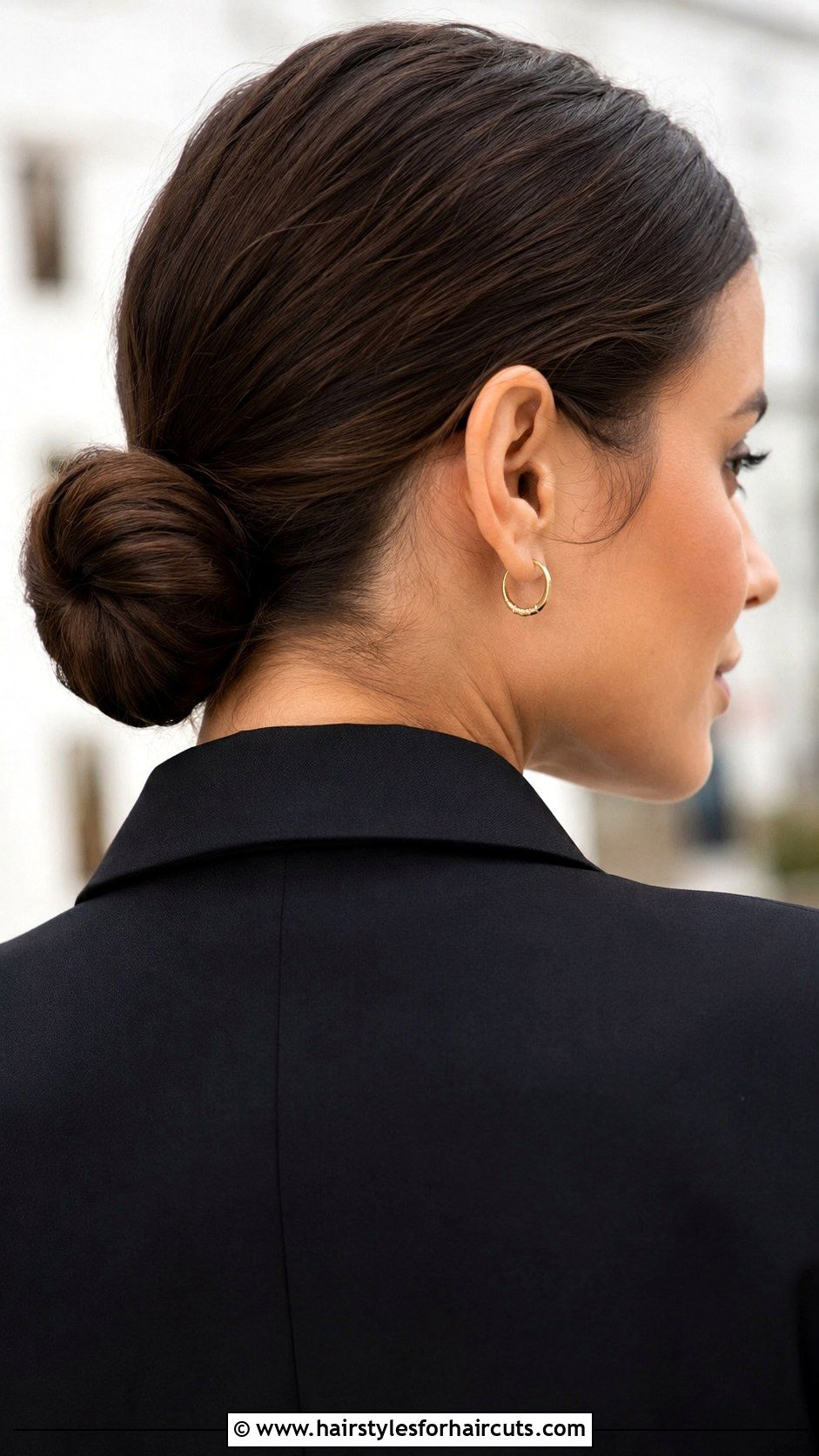 Low Chignon - 25 chignon hairstyles - 25 chignon hairstyles