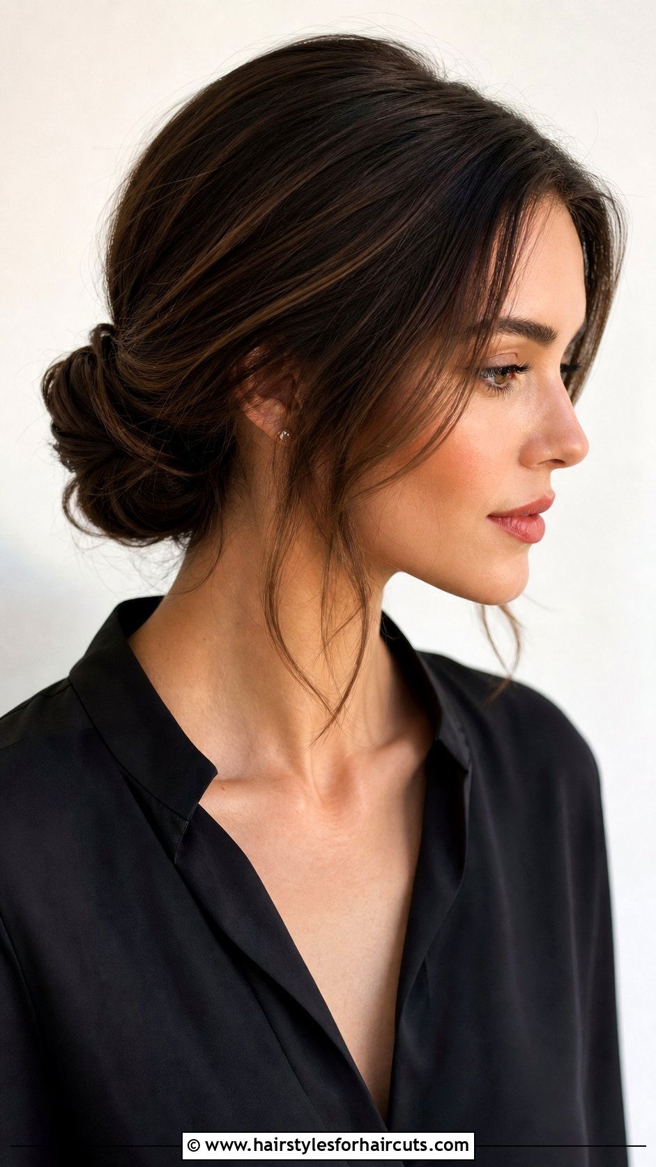 Low Chignon For Medium Hair - 25 cute hairstyles for medium hair - 25 cute hairstyles for medium hair