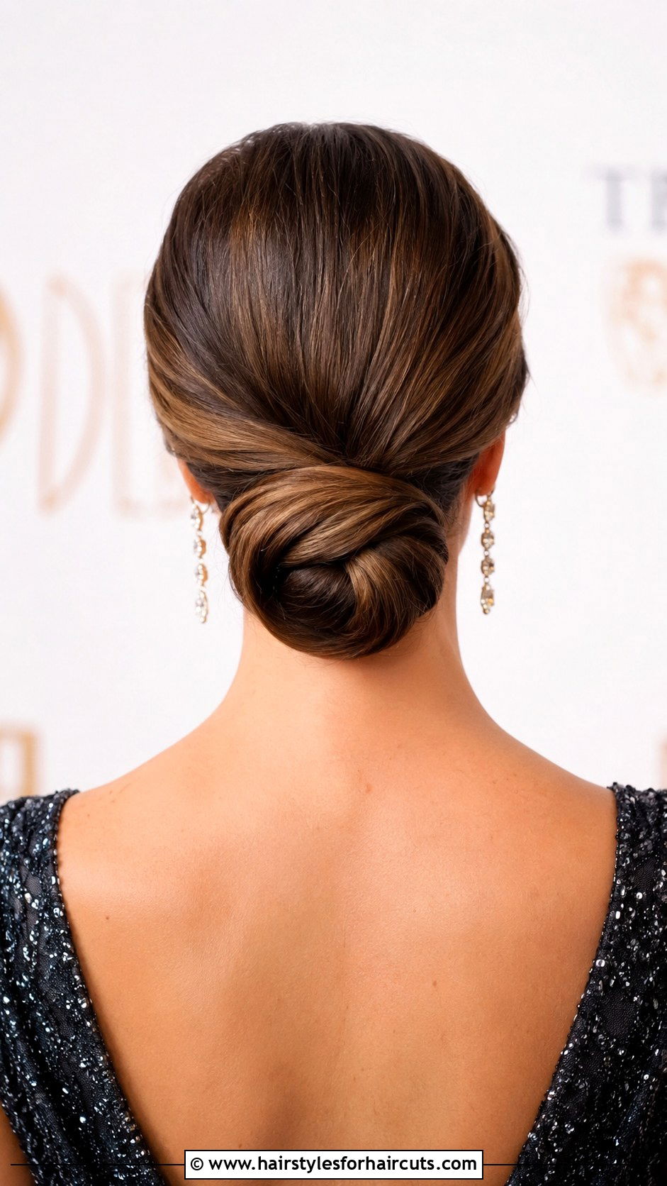 Low Chignon Shoulder Length Hair - 25 beginner easy hairstyles for shoulder length hair - 25 beginner easy hairstyles for shoulder length hair
