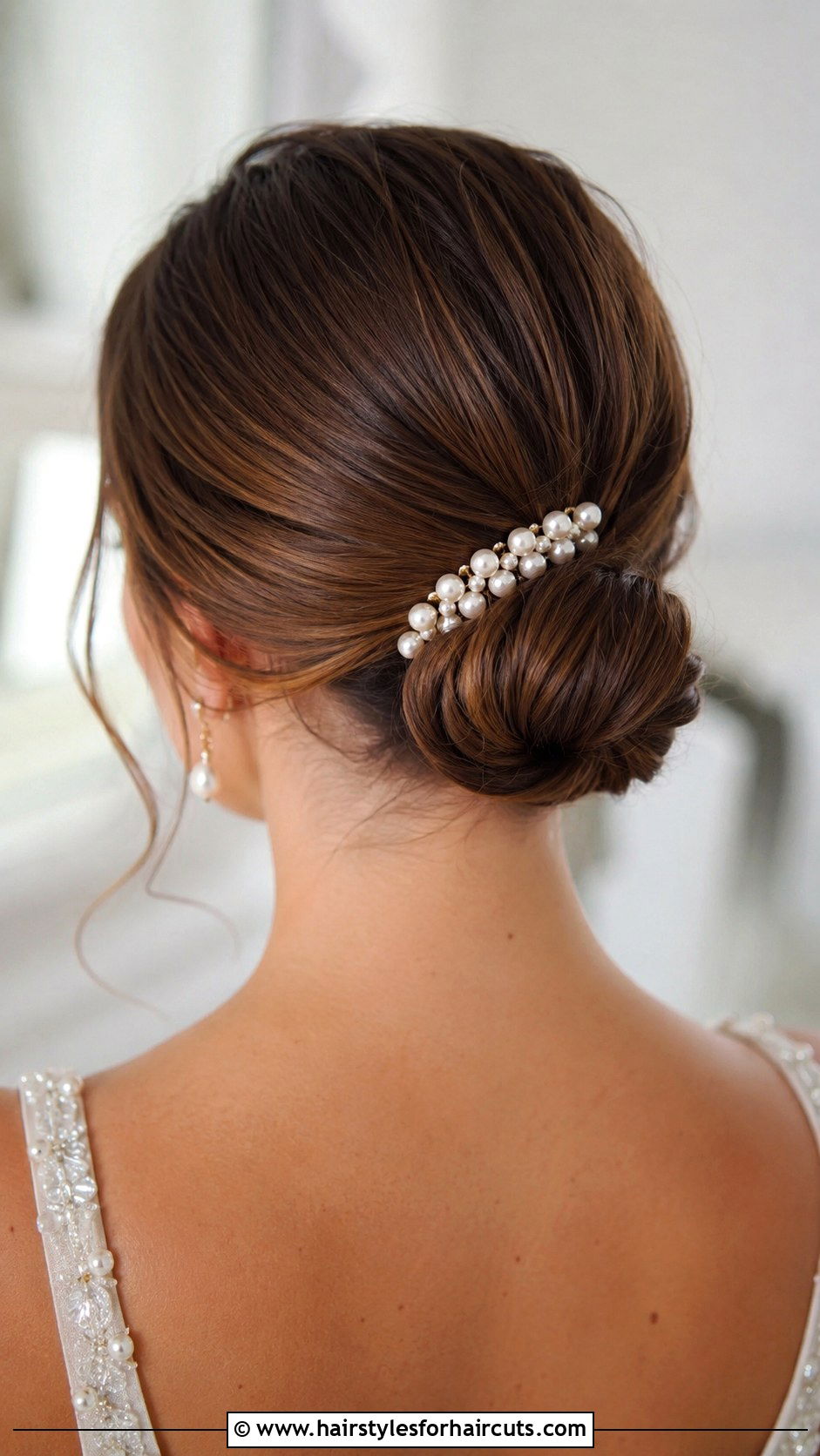 Low Chignon With Accessories - 25 hairstyles for high neck dress - 25 hairstyles for high neck dress