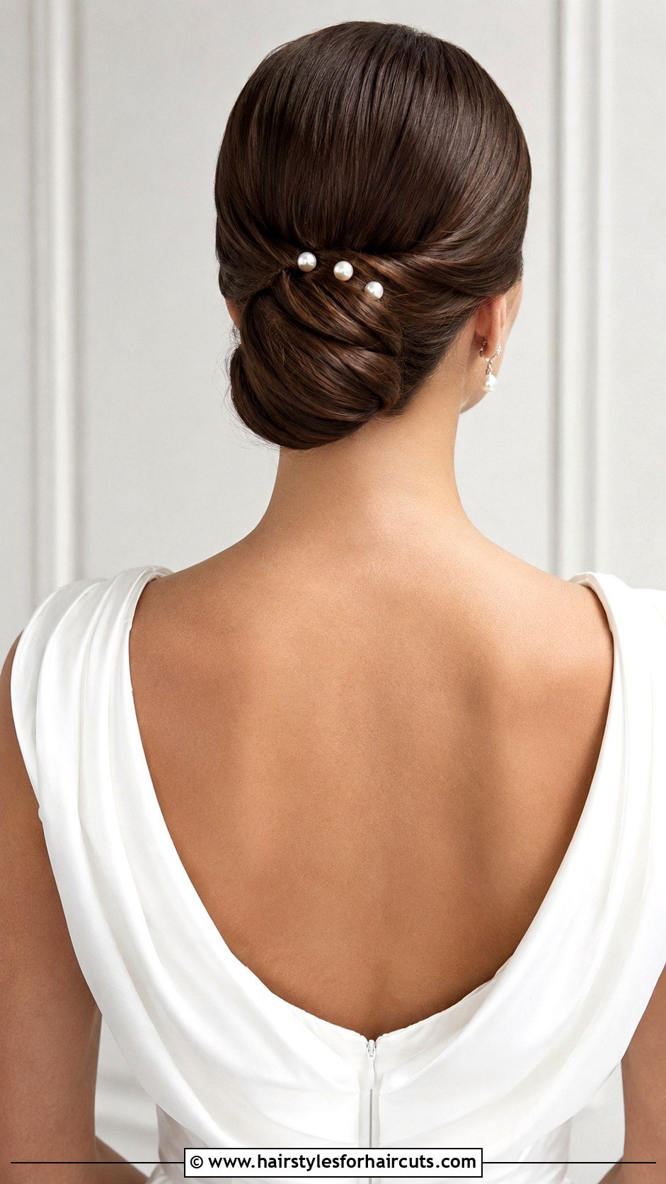 Low Chignon With Pearl Pins - 25 asian wedding hairstyles for short hair - 25 asian wedding hairstyles for short hair