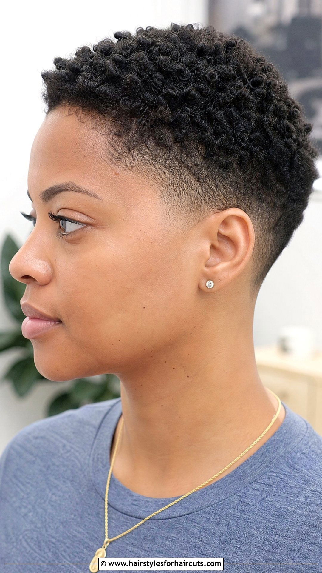 Low Cut Natural Taper - 25 woman low cut hairstyles - 25 woman low cut hairstyles