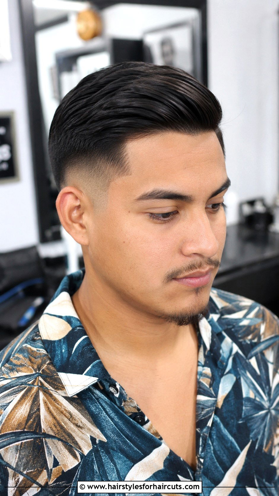 Low Fade With Comb Over - 25 low fade hairstyles - 25 low fade hairstyles