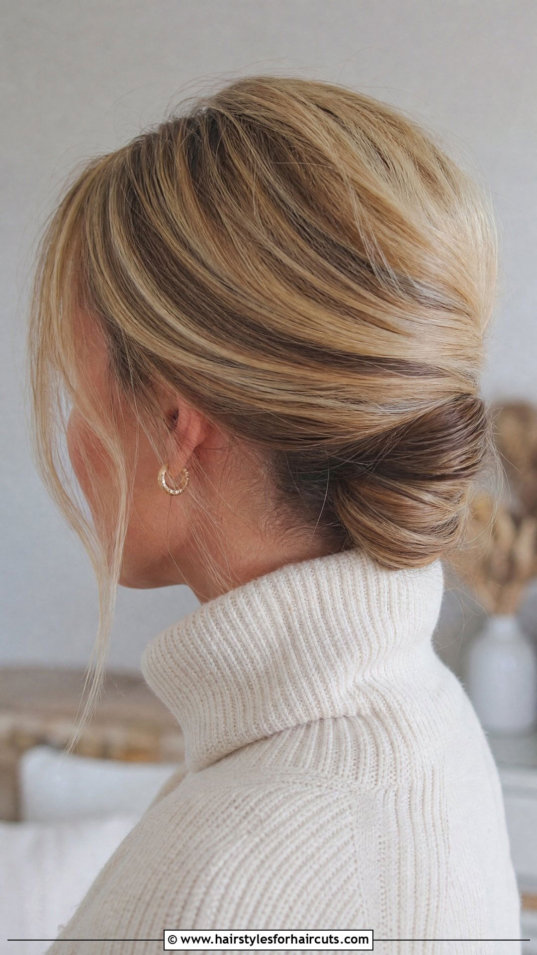 Low French Twist - 25 french twist hairstyles for long hair - 25 french twist hairstyles for long hair