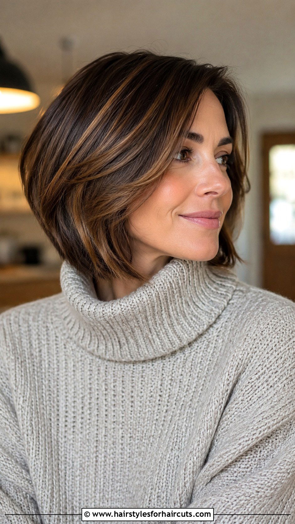 Low Maintenance Layered Bob - 25 low haircuts - 25 low haircuts