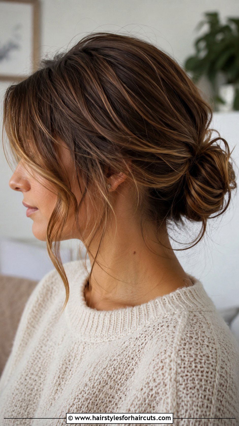 Low Messy Bun - 25 easy up hairstyles for medium hair - 25 easy up hairstyles for medium hair