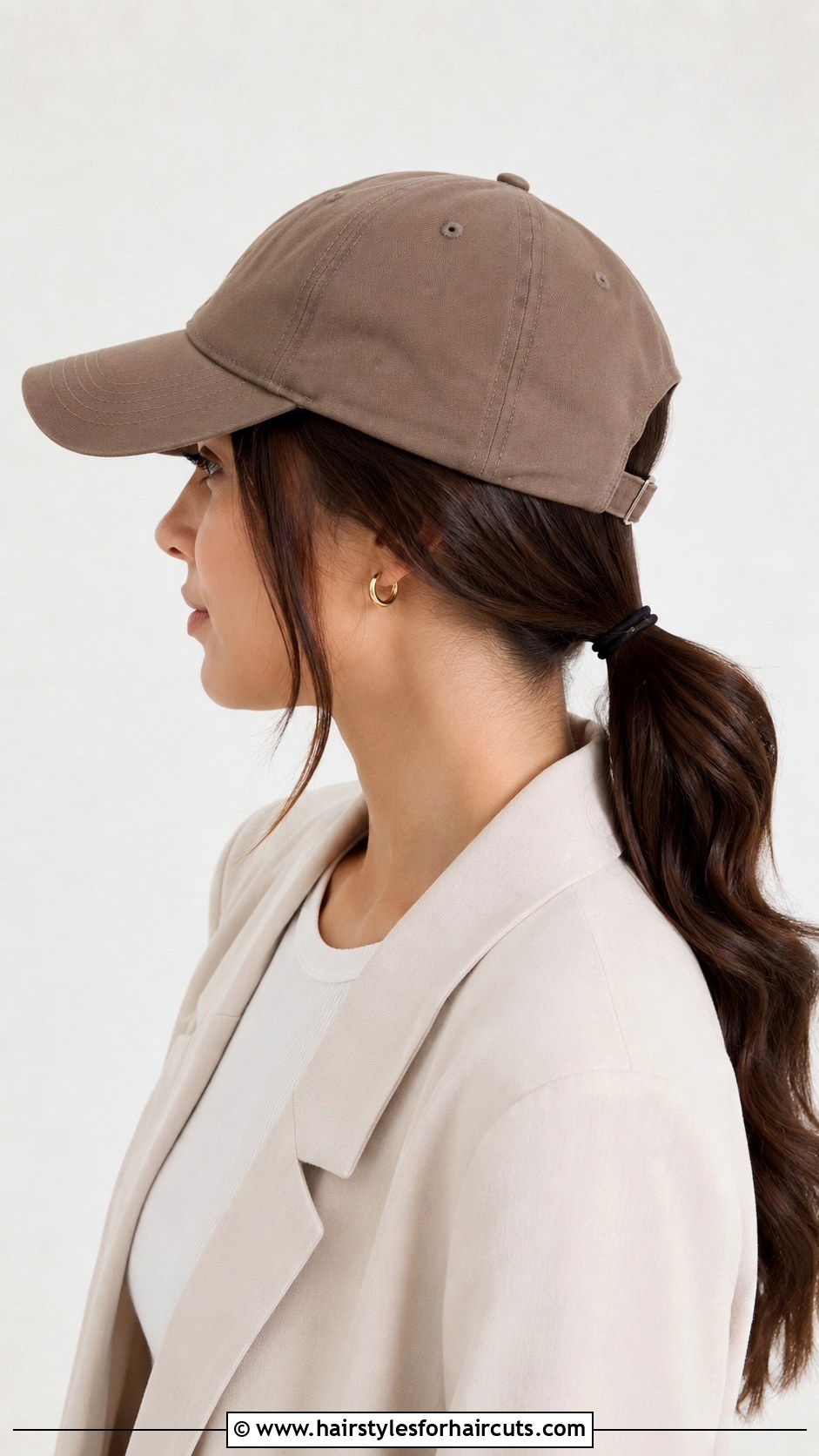 Low Ponytail - 25 baseball cap hairstyles medium length hair - 25 baseball cap hairstyles medium length hair