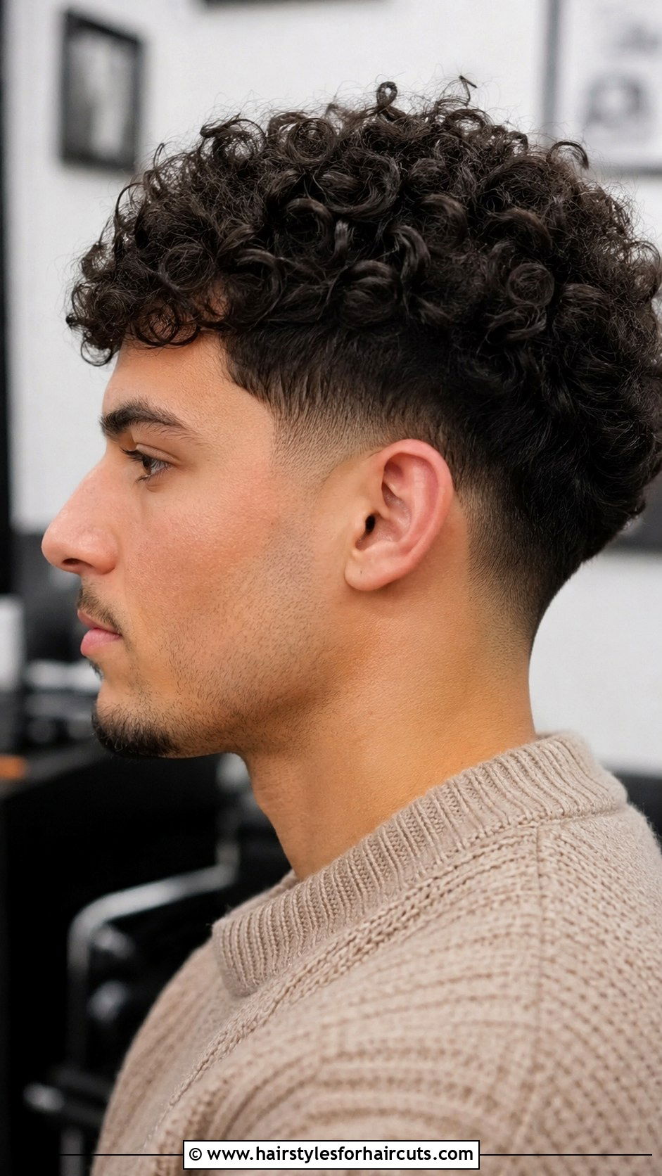 Low Skin Fade With Natural Curls - 25 bellingham haircuts - 25 bellingham haircuts